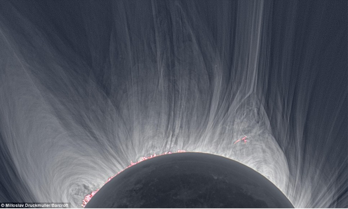 Nhưng đây không phải là những gì các nhà khoa học quan sát được. Họ không giải thích được tại sao vành corona bao quanh mặt trời nóng hơn nhiều so với các tầng khí khác ở bên trong. (Nguồn: nasa.gov)