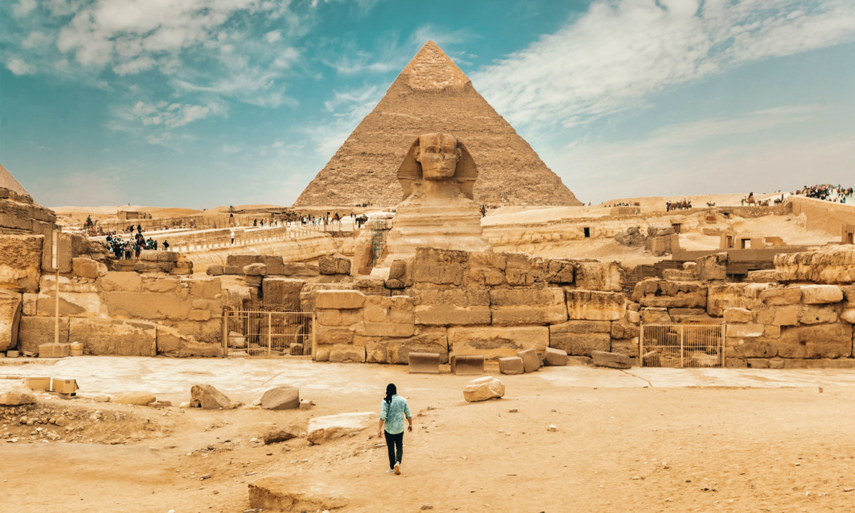 Khuôn mặt của tượng được cho là khắc họa chân dung của Khafra, vị pharaoh huyền thoại của đất nước Ai Cập. (Nguồn: pyramid-of-giza.com)