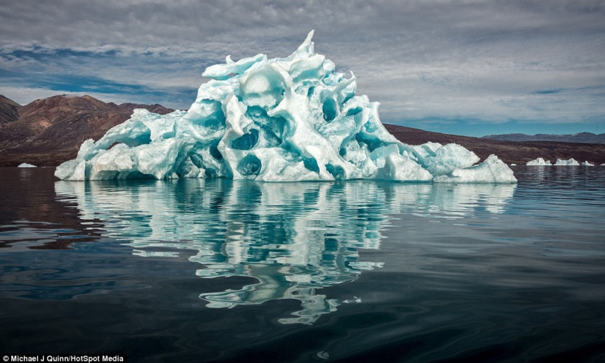 Một giả thuyết khác là do sự nứt vỡ của núi băng lớn trên biển gây ra nhưng câu trả lời này không đủ làm thỏa mãn những người hiếu kì bởi rất nhiều người vẫn tin vào sự hiện diện của một thủy quái biển phát ra âm thanh “The Bloop”. (Nguồn: SRE) 