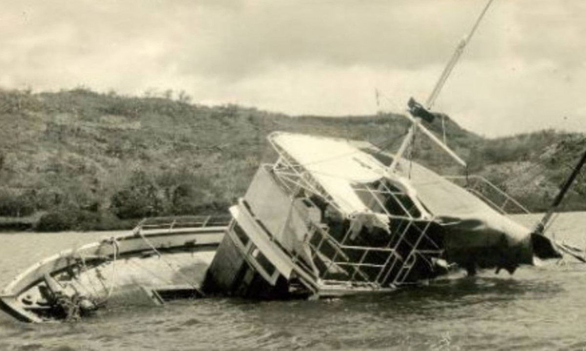6. Tàu Joyita: năm 1955, xác tàu Joyita được tìm thấy ngoài khơi Nam Thái Bình Dương thời điểm vụ mất tích của tàu đã được báo trước đó, thời gian điều tra cũng đã hết do máy tìm kiếm không thể theo dõi xác tàu. (Nguồn: Grunge)