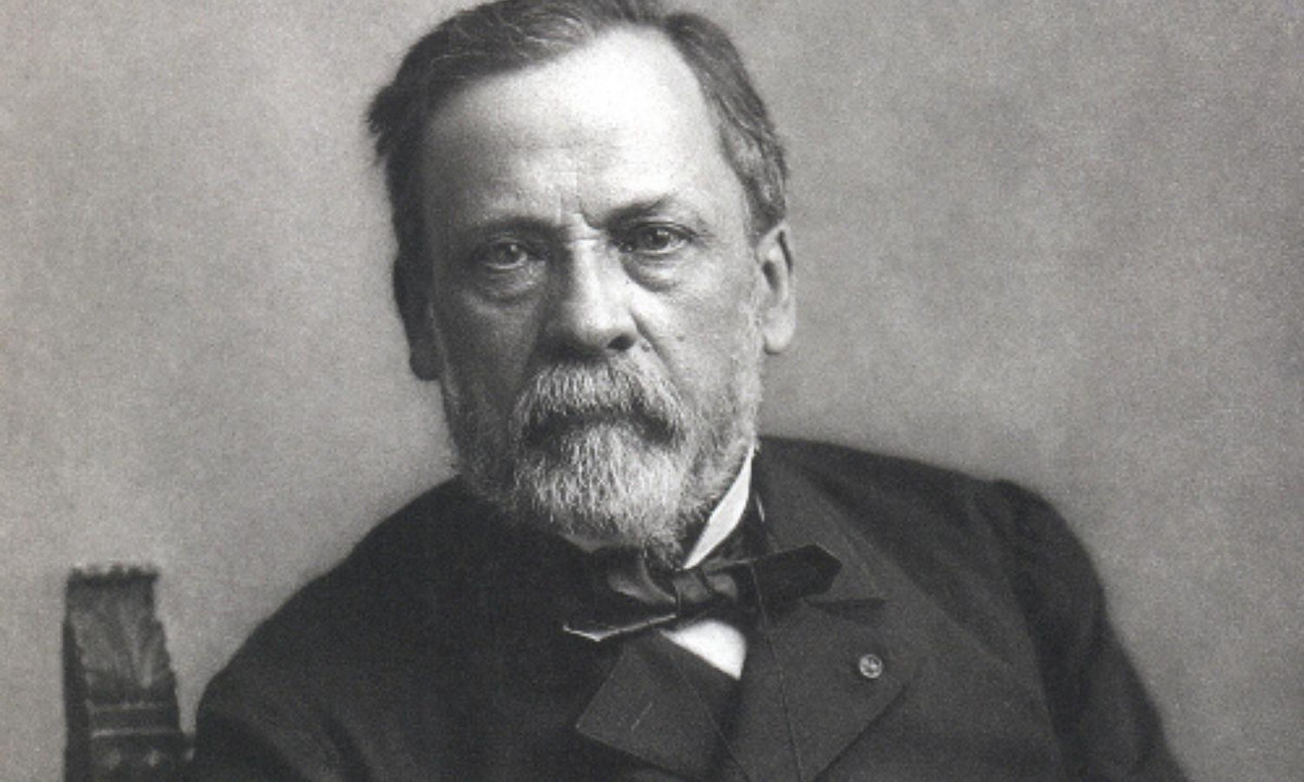 9. Louis Pasteur: nhà bác học nổi tiếng nước Pháp. Lĩnh vực của ông là vi sinh học. Nhà khoa học này có rất nhiều thành tựu khoa học liên quan tới nhiều các lĩnh vực khác nhau. Nhiều ngôi làng và đường phố trên thế giới mang tên ông. (Nguồn: Internet) 