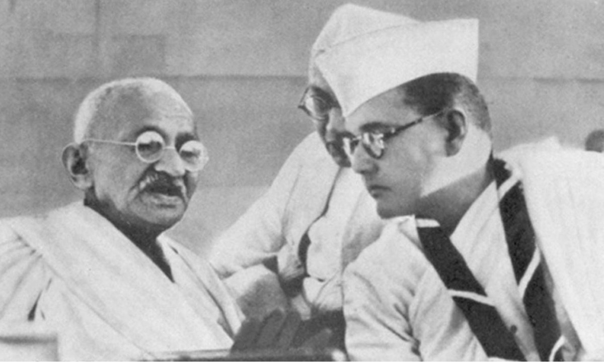 9. Cái chết bí ẩn của Subhash Chandra Bose: một báo cáo cho rằng Bose đã chết trong tai nạn máy bay ở Đài Loan cuối Thế chiến thứ 2. Tuy nhiên, đó có thể là một bằng chứng ngụy tạo. (Nguồn: bbc.com) 