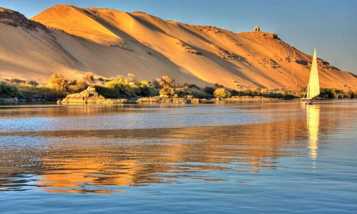 Nước sông Nile đã giúp họ chống lại các hiện tượng sói mòn đất, sự xâm lấn của sa mạc và là nguồn nước ngọt chính cho vùng đất khô cằn Ai Cập. (Nguồn:vtv.vn)