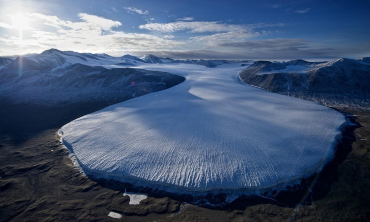 2. Sa mạc Sahara: là một trong số những sa mạc lớn nhất thế giới thì sa mạc Sahara là được nhiều người biết đến hơn cả. (Nguồn: Ngôi sao)