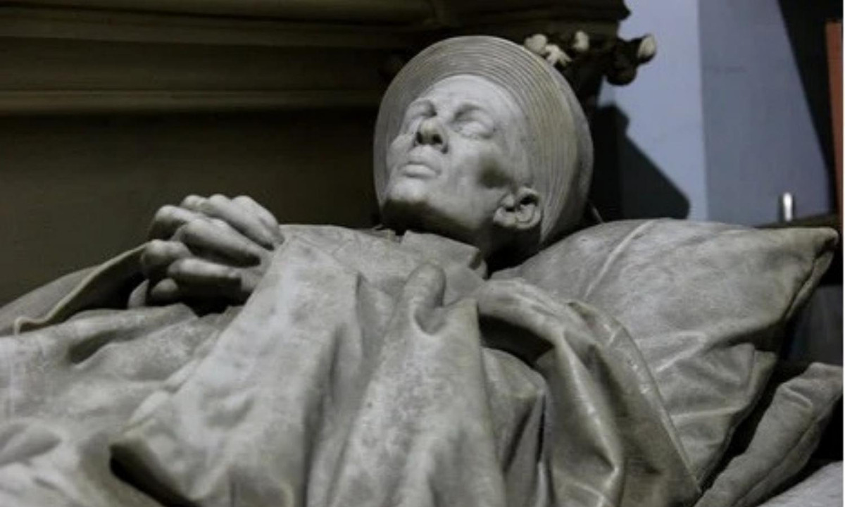 Ở miền Tây, ruộng đất của Lê Phát Đạt được ví như "cò bay mỏi cánh không hết". Mức độ giàu có của ông Huyện Sỹ còn được cho là lớn hơn rất nhiều lần so với vua Bảo Đại. (Nguồn: Dân Việt)