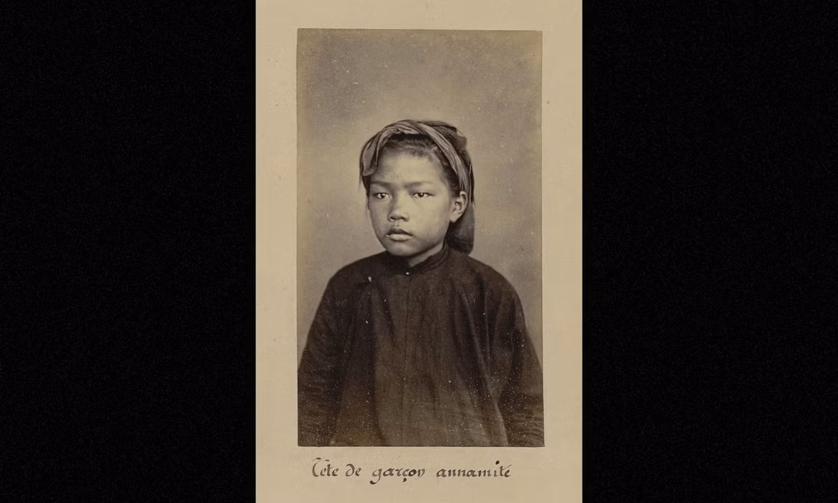 Chân dung một cậu bé Việt Nam. (Nguồn: Émile Gsell)