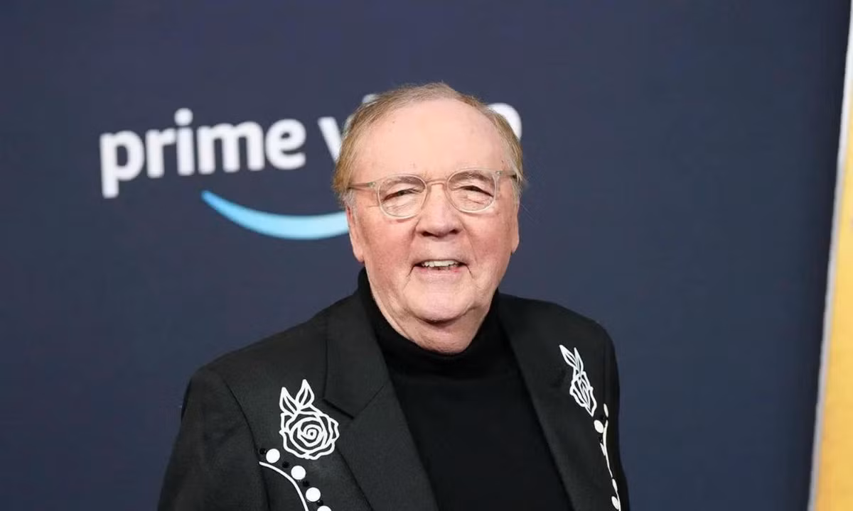 Tính đến tháng 9/2022, giá trị tài sản ròng của James Patterson là khoảng 560 triệu đôla, đưa ông trở thành tác giả giàu thứ 3 trong danh sách. (Nguồn: salon.com)
