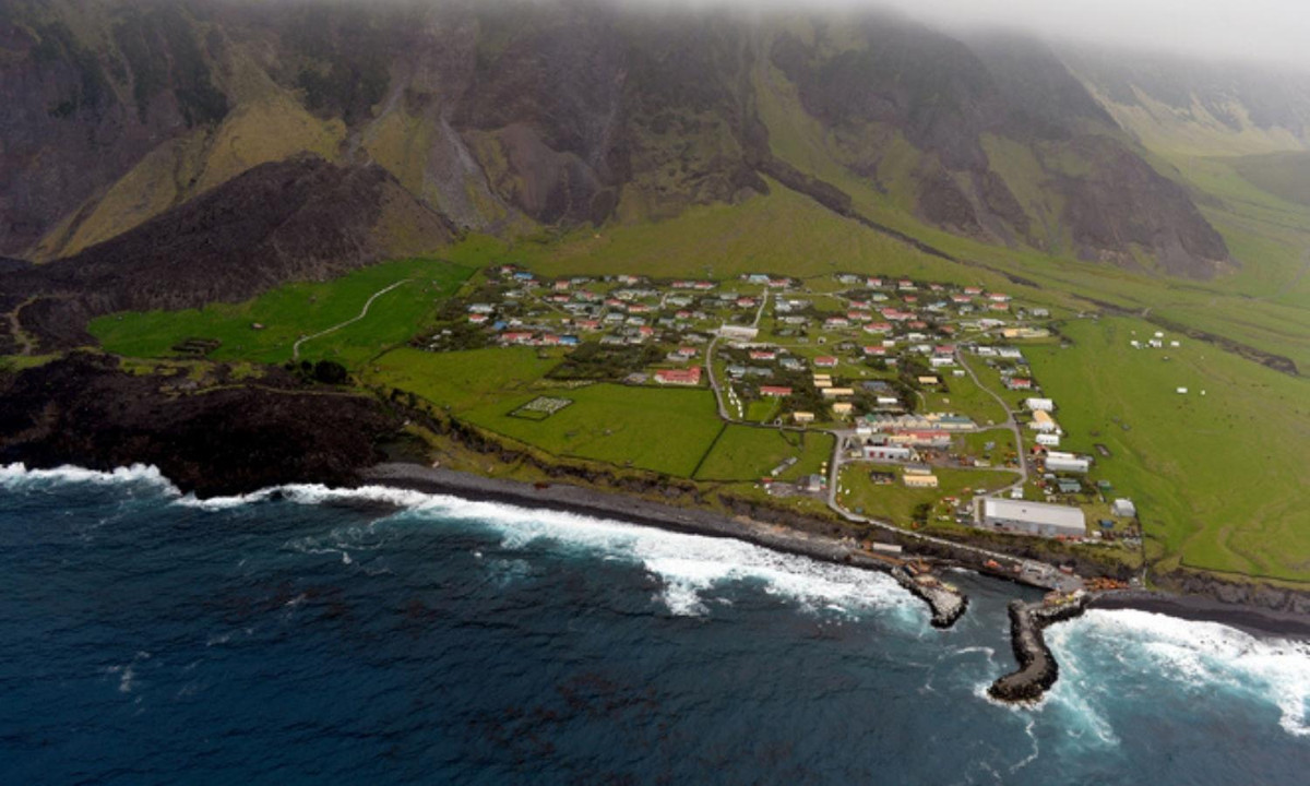 Mỗi năm có khoảng 60 chuyến tàu tới đây và thời gian di chuyển là 6 ngày. Nguồn: Anfrix. 