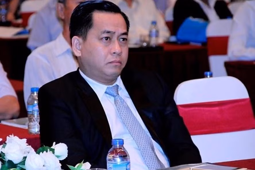 Ông Vũ Nhôm bị truy tố vì đã có hành vi “Cố ý làm lộ tài liệu bí mật nhà nước”, phạm vào Điều 263 BLHS.