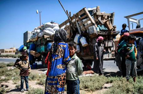 Trẻ em trong một trại tị nạn ở Ain Issa, Syria.