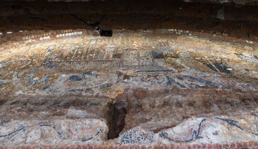 "Bức tranh thực sự đặc biệt. Đây là một phát hiện mới mẻ, truyền cảm hứng cho chúng tôi tìm hiểu sâu hơn về khu vực đồi Palatine - nơi có vai trò quan trọng trong lịch sử Rome", Alfonsina Russo - Giám đốc Công viên khảo cổ Colosseum ở Rome cho hay.