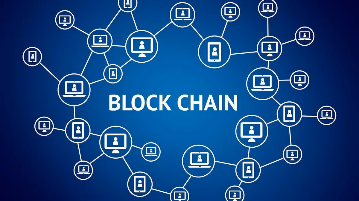 Trong năm 2024, công nghệ blockchain được đánh giá sẽ tiếp tục nâng cao hiệu quả hoạt động kinh doanh, giảm chi phí bằng cách loại bỏ khâu trung gian và xử lý giao dịch nhanh hơn.