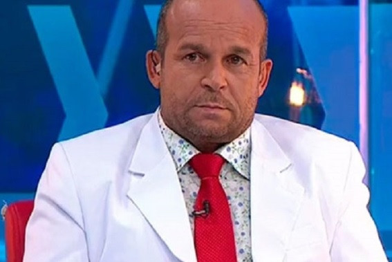 Tháng 3/2016, nhà tâm linh José Ferreira dos Santos Carlinhos đưa ra lời tiên đoán: “Một đội bóng chắc chắn sẽ bỏ mạng vì tai nạn máy bay. Đừng quên những điều tôi nói. Thảm kịch này sẽ diễn ra trong vòng một năm rưỡi nữa thôi”.