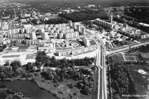 Trong năm 1947, mọi dấu vết liên quan đến KB-11 được xóa khỏi tất cả các bản đồ chính thức và tài liệu thống kê của Liên Xô. Quá trình cô lập khu vực hoàn tất vào năm 1948. Sau đó, các chuyên gia Liên Xô tiến hành phát triển và thử nghiệm thành công quả bom hạt nhân đầu tiên của Liên Xô vào tháng 8/1949. Kế đến, nơi đây phát triển và thử nghiệm thành công bom nhiệt hạch năm 1953.