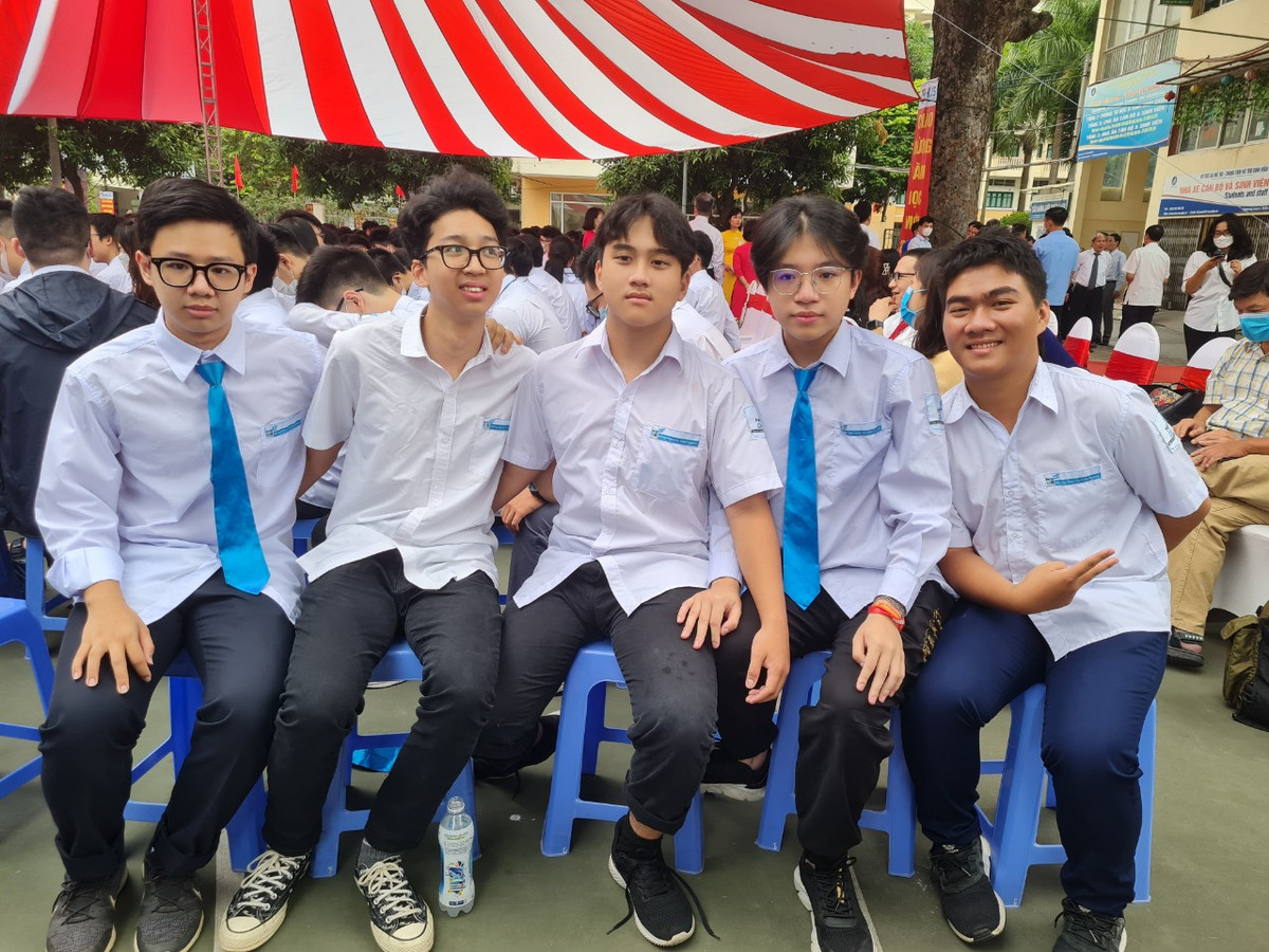 Chu tich nuoc: Doi moi mo hinh truong chuyen, boi duong nhan tai cho dat nuoc-Hinh-8