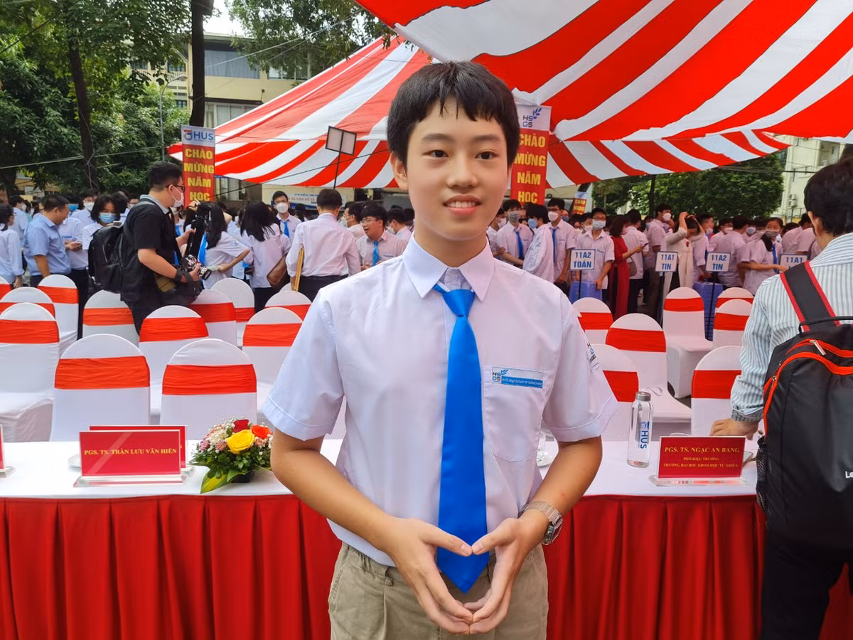 Chu tich nuoc: Doi moi mo hinh truong chuyen, boi duong nhan tai cho dat nuoc-Hinh-6