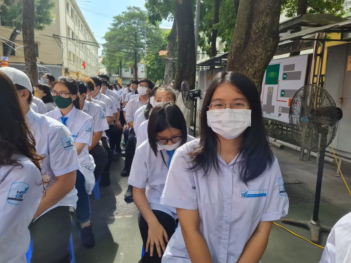 Chu tich nuoc: Doi moi mo hinh truong chuyen, boi duong nhan tai cho dat nuoc-Hinh-7