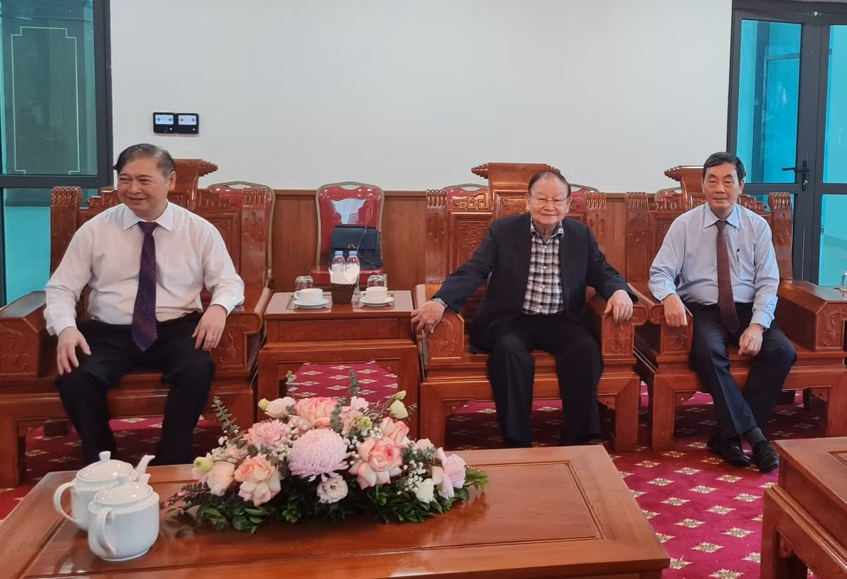 Lanh dao VUSTA khoa VII: Tru so moi la ngoi nha chung cua tri thuc KH&CN-Hinh-3