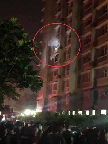 Cu dan Flora Anh Dao thao chay trong dem vi am anh... hoa hoan Carina-Hinh-2