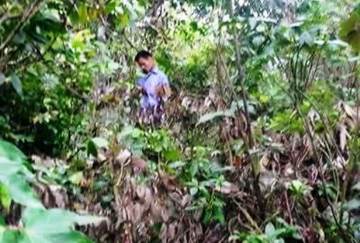 Nghi phạm bị tình nghi sát hại hai cha con trong rừng tại huyện Đình Lập (Lạng Sơn) đã được phát hiện chết trong trạng thái treo cổ cách hiện trường vụ án 150km.