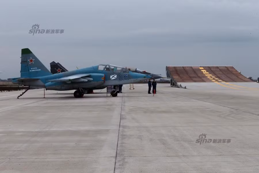 Trung tâm huấn luyện tàu sân bay Nga ở thành phố Eisk là nơi đào tạo các phi công Hải quân Nga nói chung và phi công tàu sân bay Kuznetsov nói riêng. Nguồn ảnh: Sina