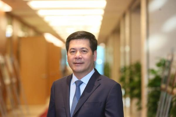 Bộ trưởng Bộ Công Thương Nguyễn Hồng Diên. Ngày sinh: 16/3/1965 Quê quán: Thái Bình. Trình độ: Tiến sĩ Quản lý hành chính công, Cử nhân Lịch sử, Cử nhân Kinh tế