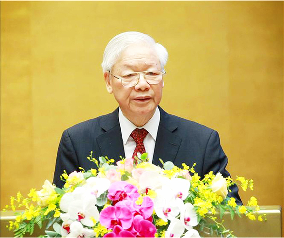 Trung uong xem xet viec tiep tuc kien toan nhan su lanh dao