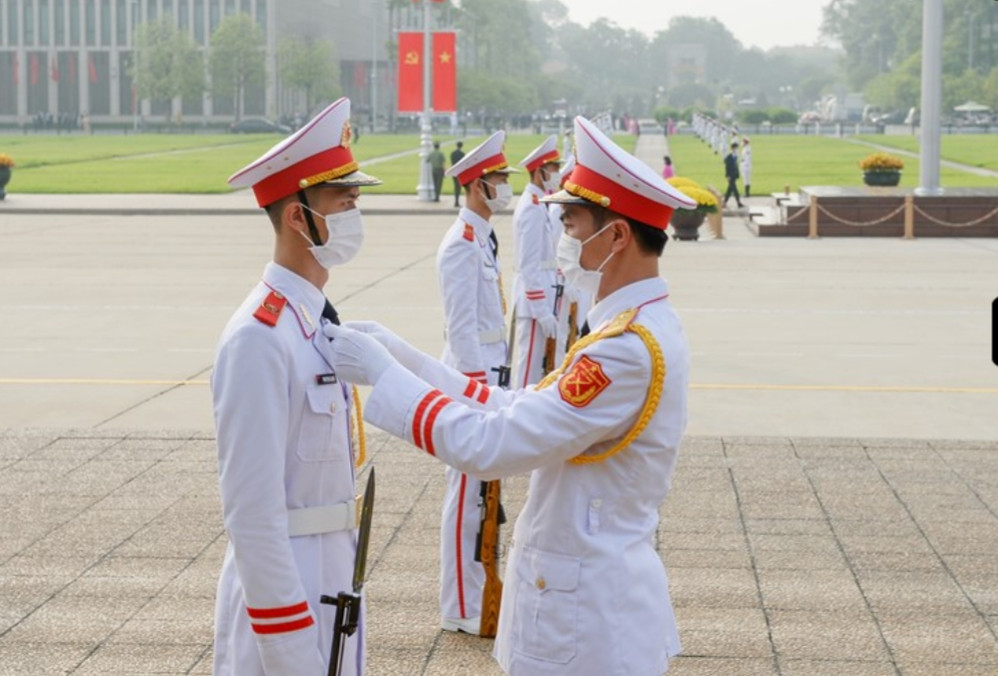 Công tác chuẩn bị để lãnh đạo Đảng, Nhà nước và tân đại biểu Quốc hội khóa XV vào Lăng viếng Chủ tịch Hồ Chí Minh.