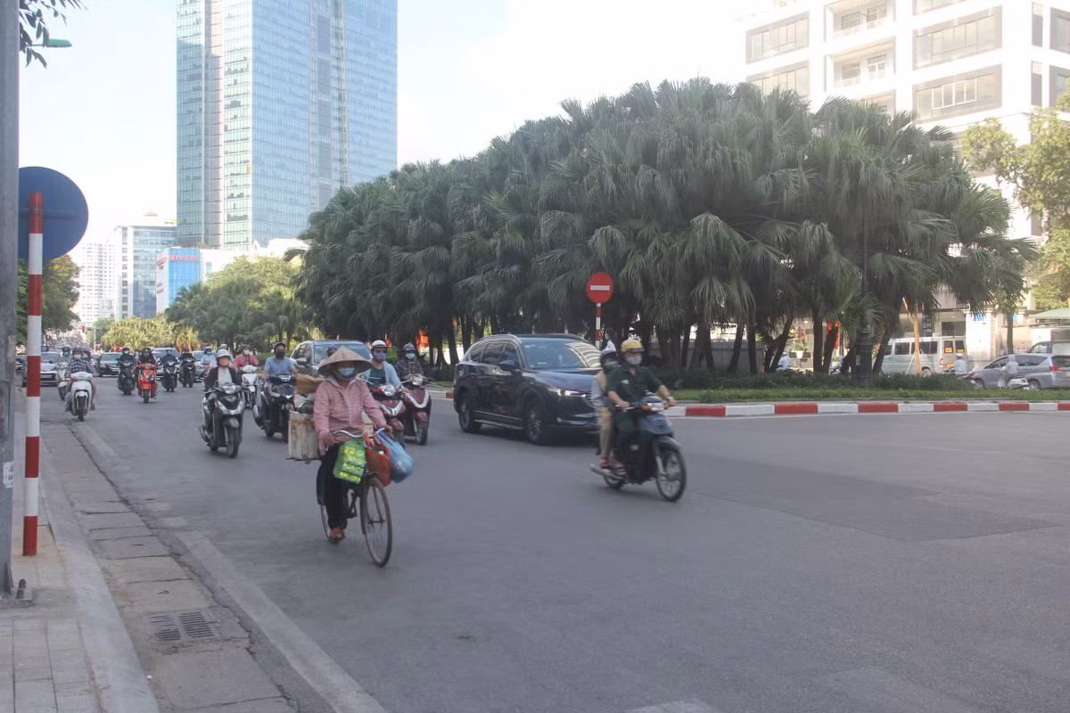 Theo đó, mặt đường Liễu Giai sẽ được mở rộng trung bình mỗi bên thành 6m. Thi công trong khoảng 3 tháng. 