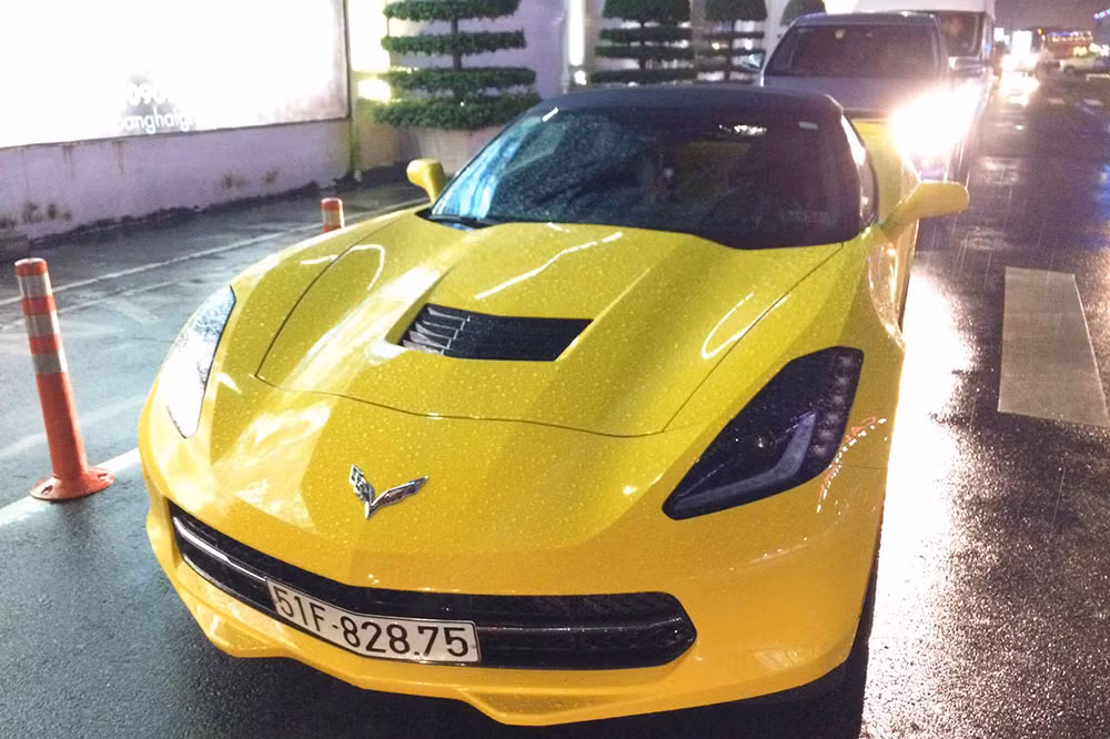 Mẫu xe cơ bắp Mỹ Chevrolet Corvette C7 Stingray từng ra mắt tới người tiêu dùng tại Việt Nam tại triển lãm Vietnam Motor Show 2015.