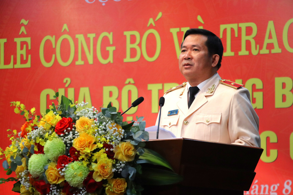 Lời hứa Thiếu tướng Đinh Văn Nơi khi nhậm chức Cục trưởng Loi hua Thieu tuong Dinh Van Noi khi nham chuc Cuc truong