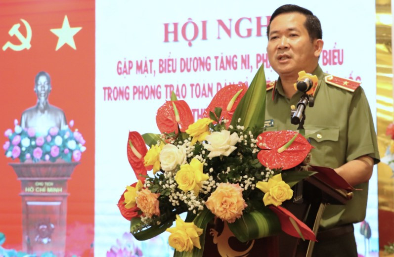  Không mong muốn phải xử lý những vụ án lớn, nhưng khi phát sinh phải làm triệt để: “Một số vụ án lớn, có hai vấn đề phải đạt được, một là sự đồng tình của lãnh đạo cấp trên, hai nữa là có sự đồng thuận của nhân dân và lực lượng Công an quyết tâm cao, không chùn bước trước mọi rào cản thì vụ án nào cũng được giải quyết. Bản thân tôi không mong muốn phải xử lý những vụ án lớn như thế, nhưng khi phát sinh trên địa bàn thì lực lượng Công an phải làm triệt để. Làm người đứng đầu là phải có bản lĩnh, quyết đoán của người chỉ huy, khi đã phá án là phải làm triệt để”, Thiếu tướng Đinh Văn Nơi trả lời báo chí tháng 4/2023.