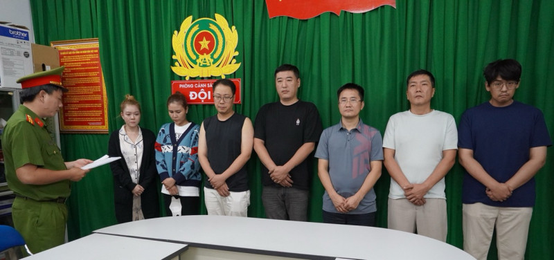 “Madam Yến” bị tạm giữ do môi giới mại dâm cho người nước ngoài “Madam Yen” bi tam giu do moi gioi mai dam cho nguoi nuoc ngoai