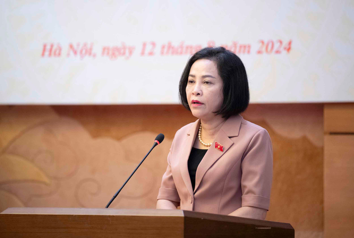 Ong Trieu The Hung nhan chuc Pho Chu nhiem Uy ban Van hoa, giao duc-Hinh-2