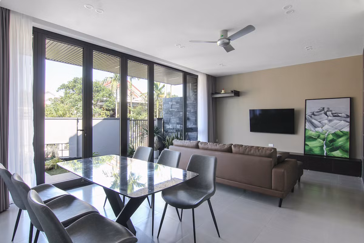 Các phòng đều lấy được ánh sáng và thông gió tự nhiên.