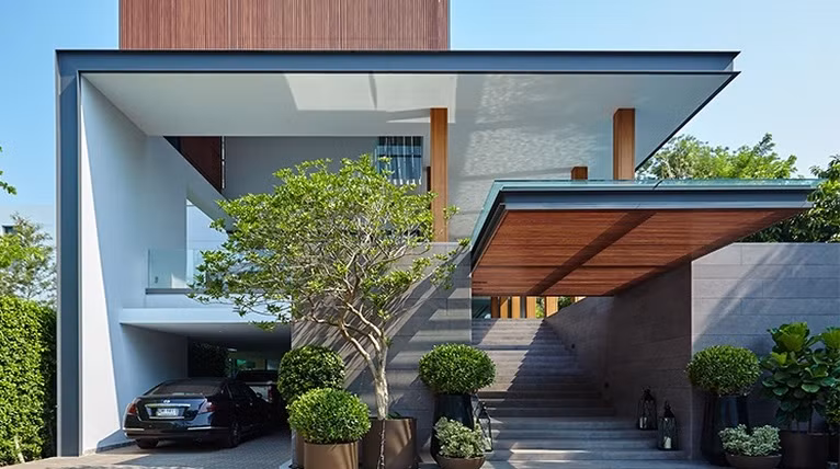 Bà Madam Pang sở hữu khối tài sản kếch xù. Bà hiện sống trong căn biệt thự ở khSukhumvitit (Bangkok, Thái Lan). Ảnh: Hello