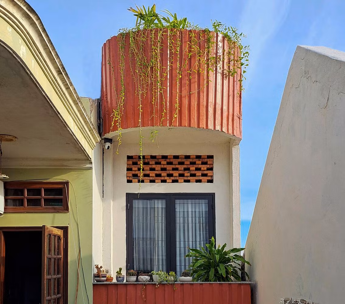 Mặt tiền chỉ 2m, nhà Phan Thiết vẫn đẹp từng centimet Mat tien chi 2m, nha Phan Thiet van dep tung centimet