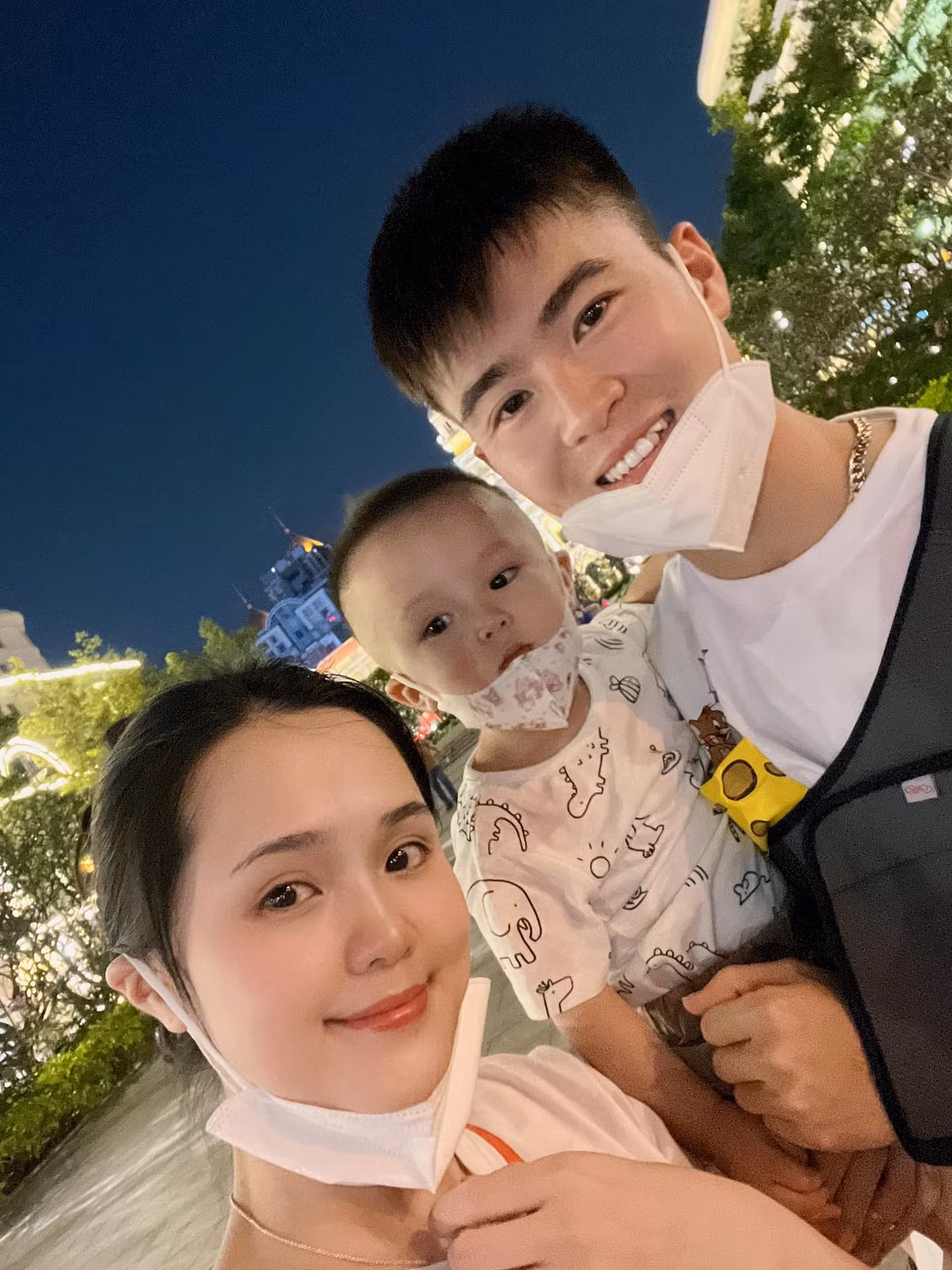 “Nga ngua” loat qua hang hieu Duy Manh tang vo con