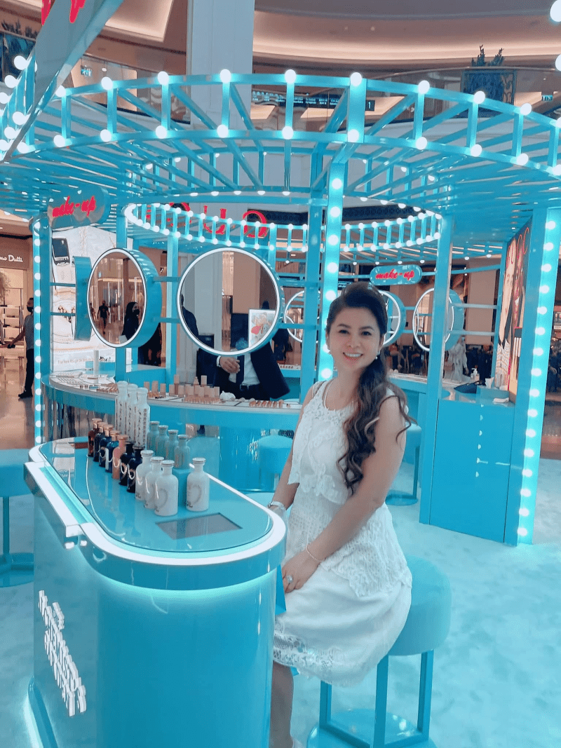 Mỗi lần khoe ảnh trên trang cá nhân, bà Lê Hoàng Diệp Thảo lại gây ấn tượng với nhan sắc như "lão hóa ngược", khí chất và thần thái sang trọng. Ảnh: FBNV