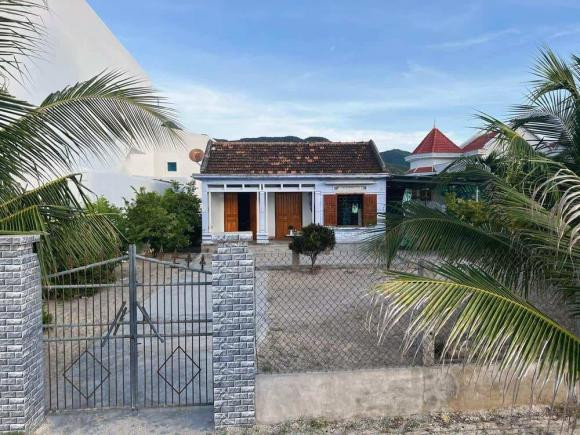 Mới đây, Phan Như Thảo hé lộ thêm mảnh đất mới tậu ở làng chài Ninh Tịnh thuộc Khánh Hòa. Ảnh chụp màn hình