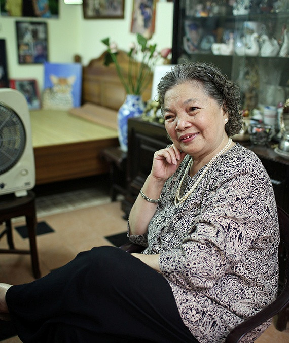 Căn nhà nhỏ của nghệ sỹ được sắp xếp khá hợp lý, gọn gàng, gồm một gác xép nhỏ để bà cất các vật dụng cá nhân. Ảnh: Tri thức trẻ