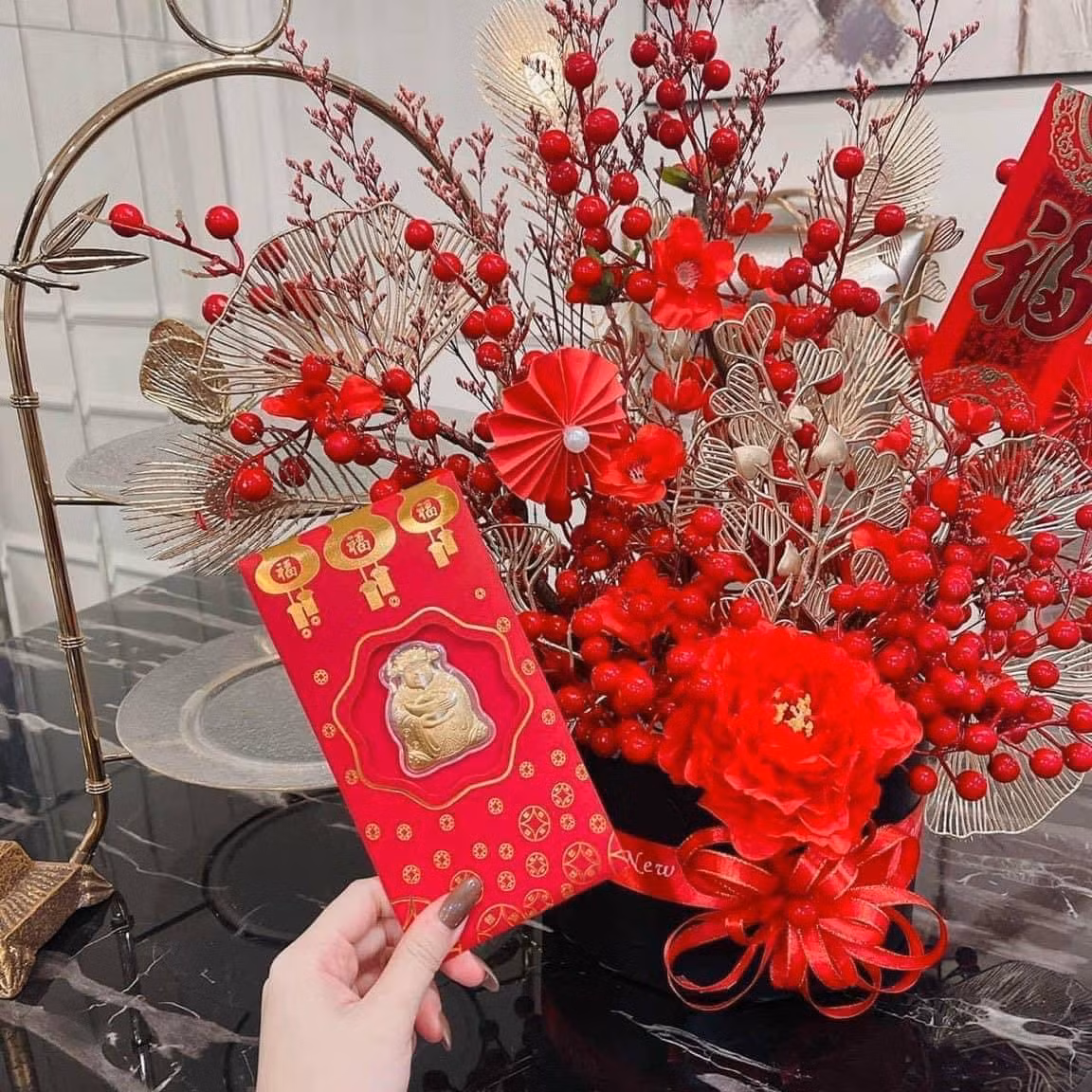 Sat ngay via Than Tai, san pham nao doc dao hut khach?-Hinh-3