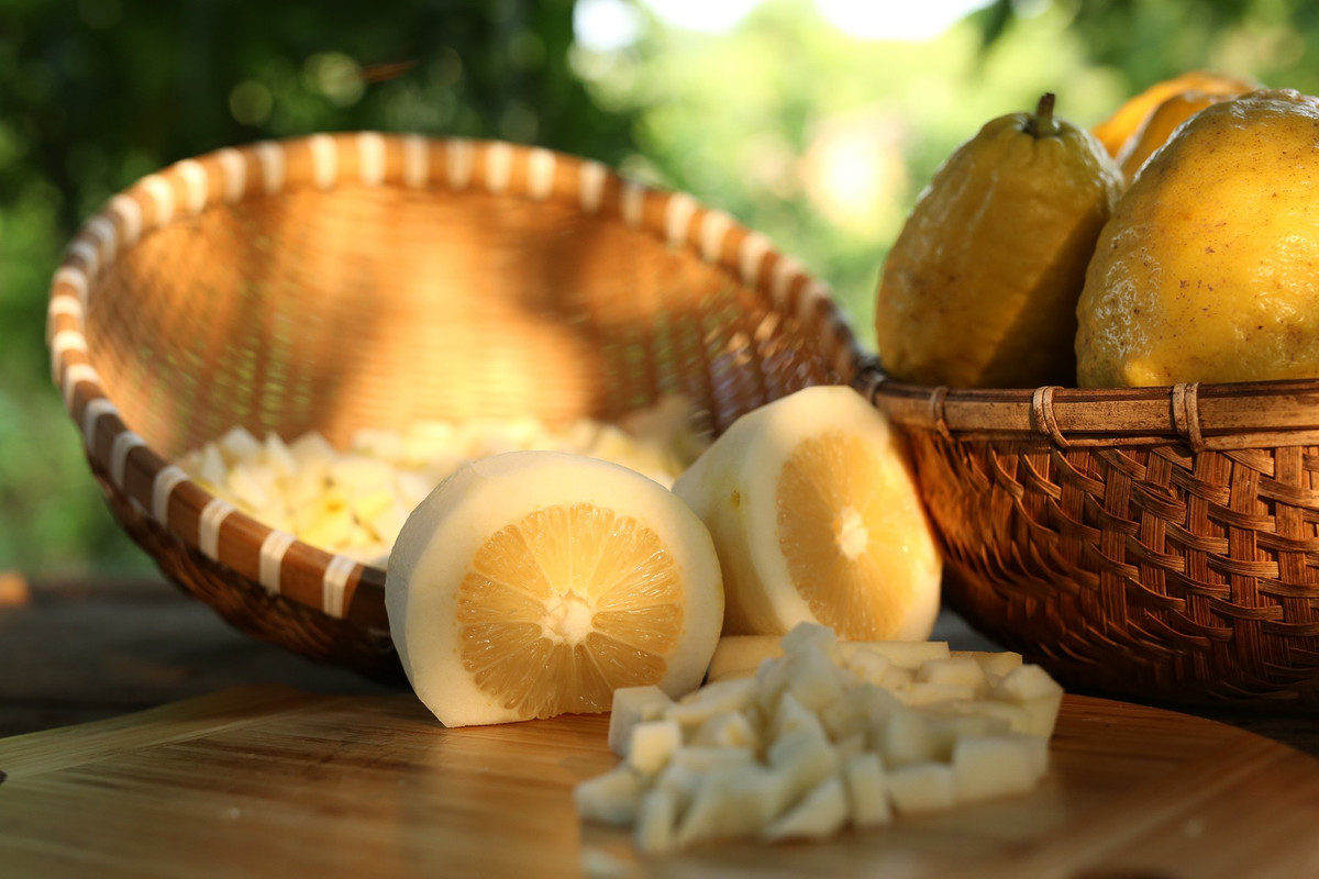 Mặc dù có giá đắt như vậy nhưng anh Sơn vẫn không đủ cung cấp cho khách hàng. Nhiều thời điểm trong năm, anh không có hàng để bán. Ảnh: ThanhSon Garden