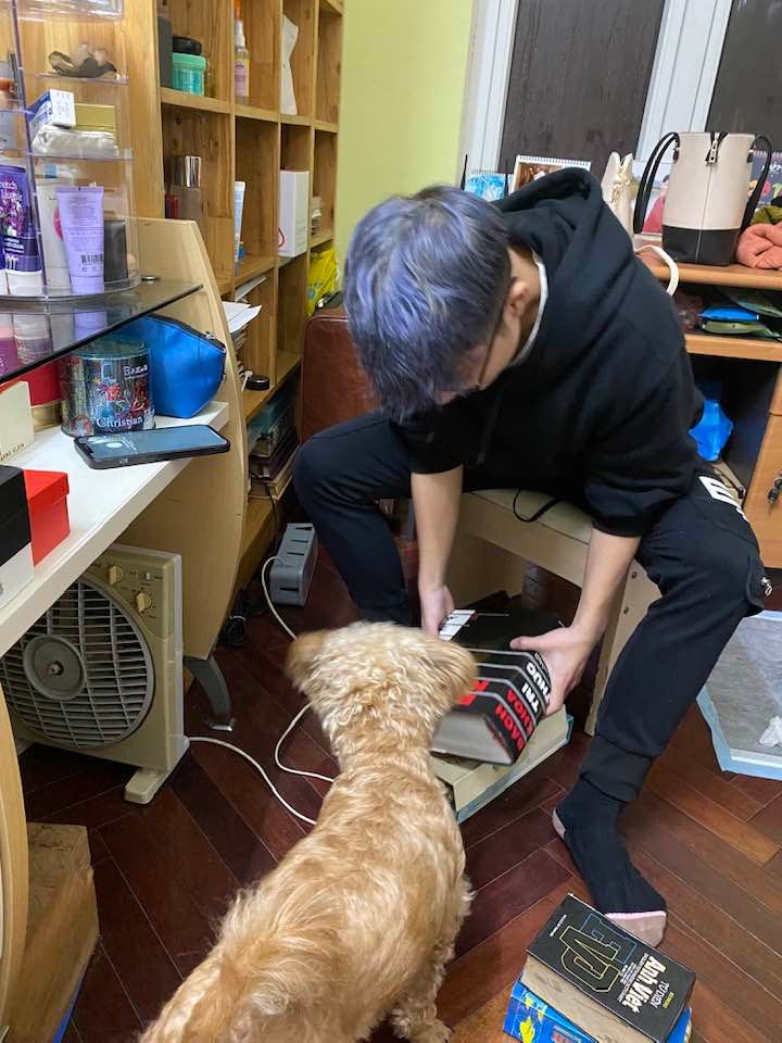 Không gian học tập của con trai MC Thảo Vân. 