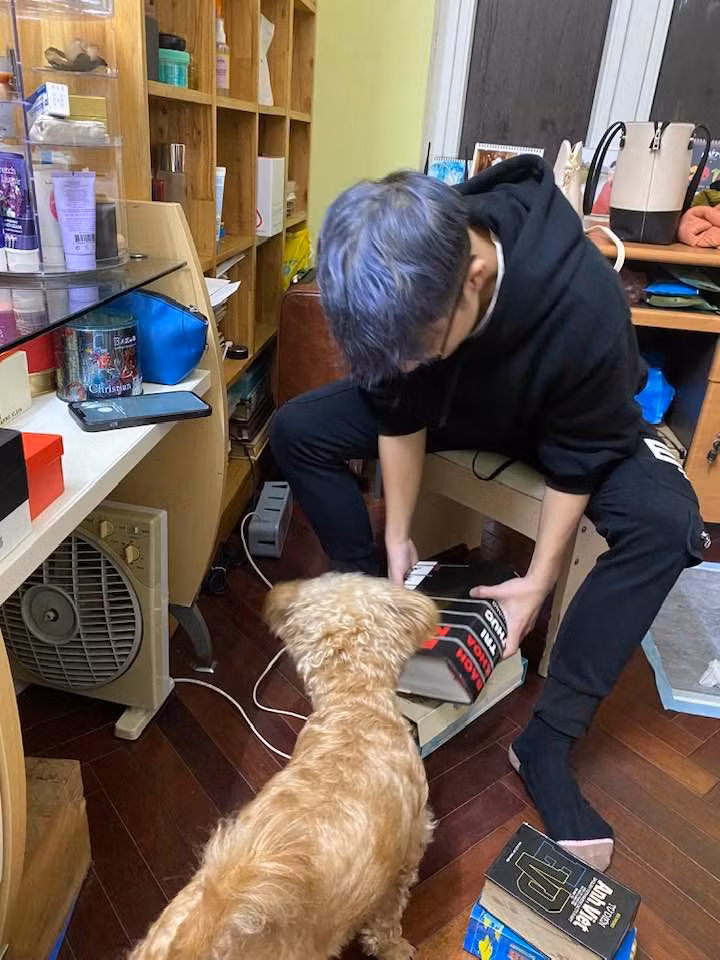 Không gian học tập của con trai MC Thảo Vân. 