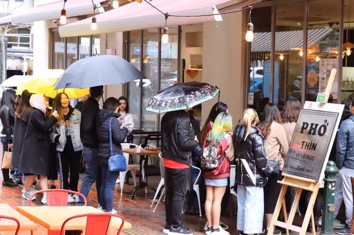 Chỉ 6 tháng sau khai trương cửa hàng ở Nhật, phở Thìn Lò Đúc tiếp tục mở cửa tại Melbourne (Úc). Ảnh: VOV