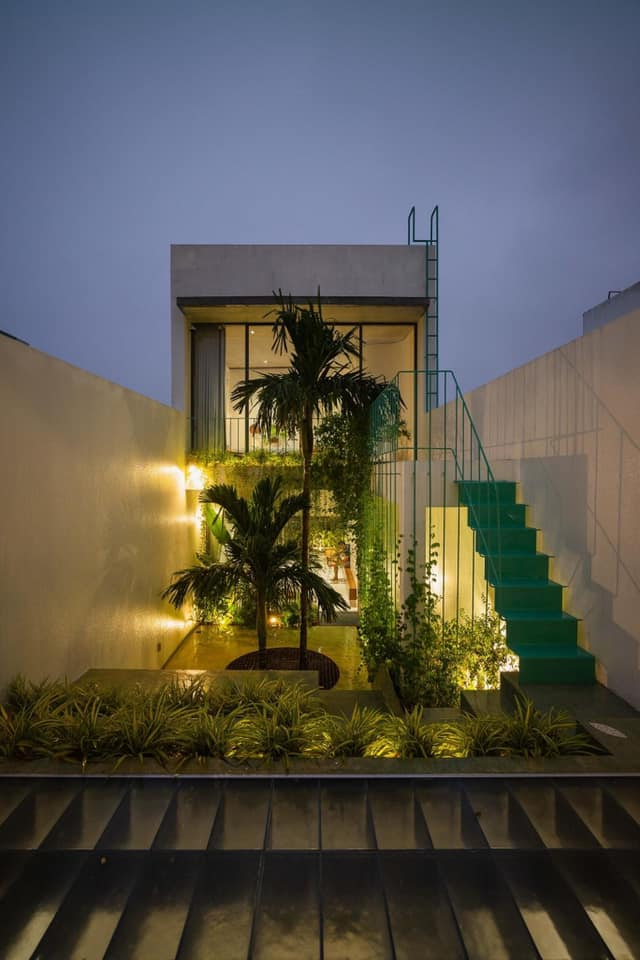 Thiết kế các bậc cầu thang để sắp xếp cây cối không bị khuất tầm nhìn.