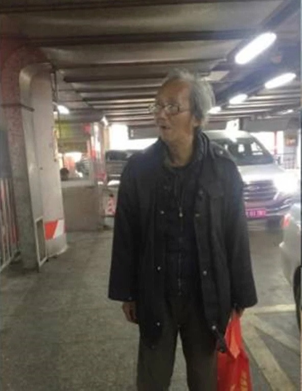 Dai gia BDS het thoi song man troi chieu dat, lam lui nhat ve chai qua ngay