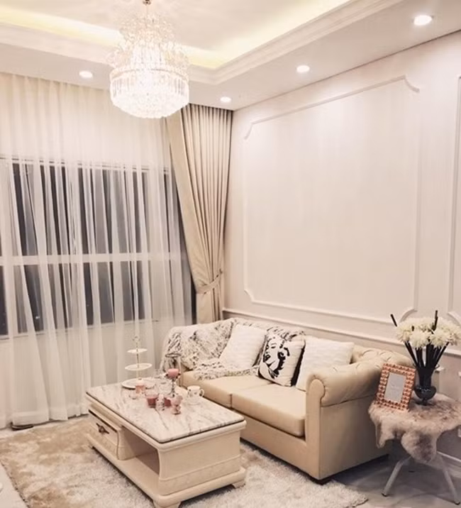 Căn hộ của Angela Phương Trinh không quá rộng nhưng vẫn đầy đủ tiện nghi. Ảnh: Dân Việt