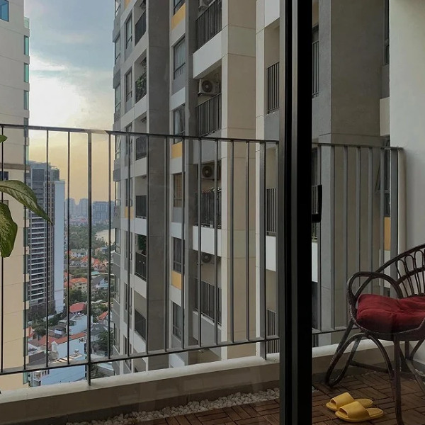 Căn hộ có view thoáng đãng, nhìn ra thành phố. Ảnh: FB Phan Tô Ny